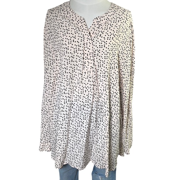 Carolina Belle Montreal Tops - Heart Print Tunic Blouse Split Neck Rayon Carolina Belle Montreal 2X Romantic